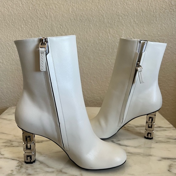 Givenchy G Cube White Booties Shoes 2023 Current $1250 - Picture 10 of 16